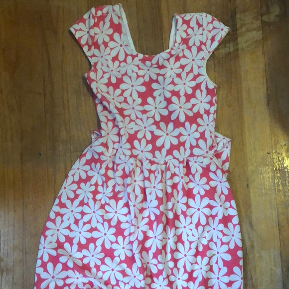 CUTE SUMMER DRESS!! - Picture 1 of 2